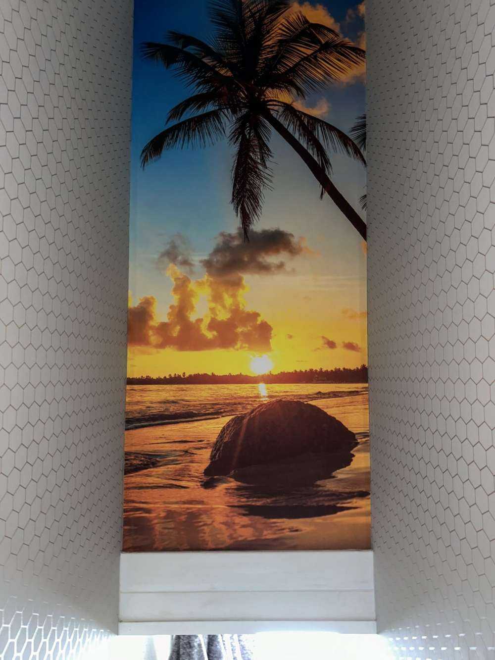 Sonnenuntergang mit Palmen