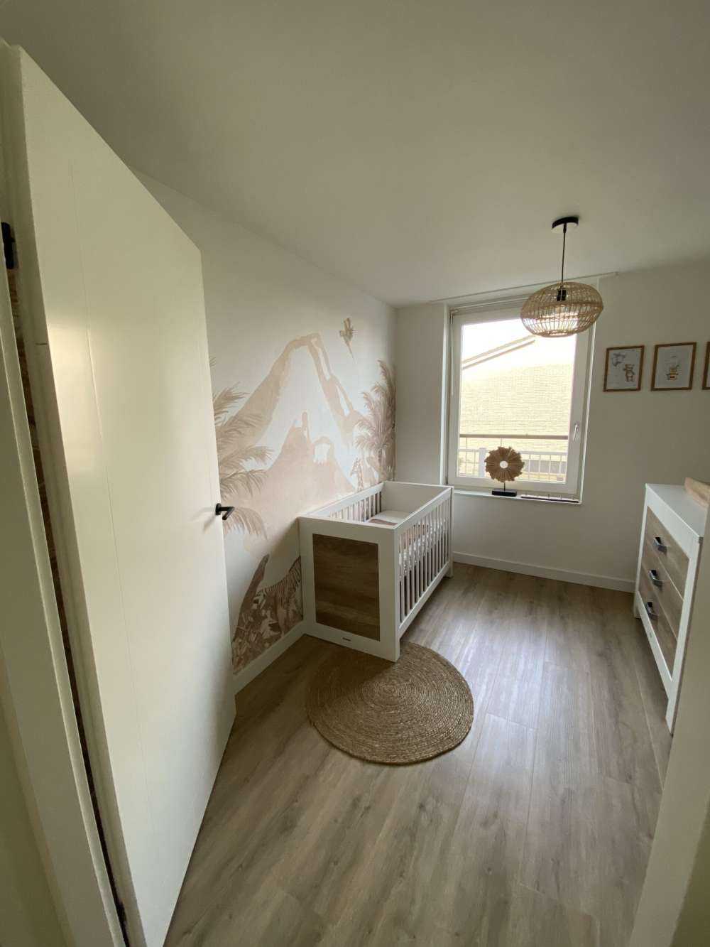 Dschungeltiere in Taupe