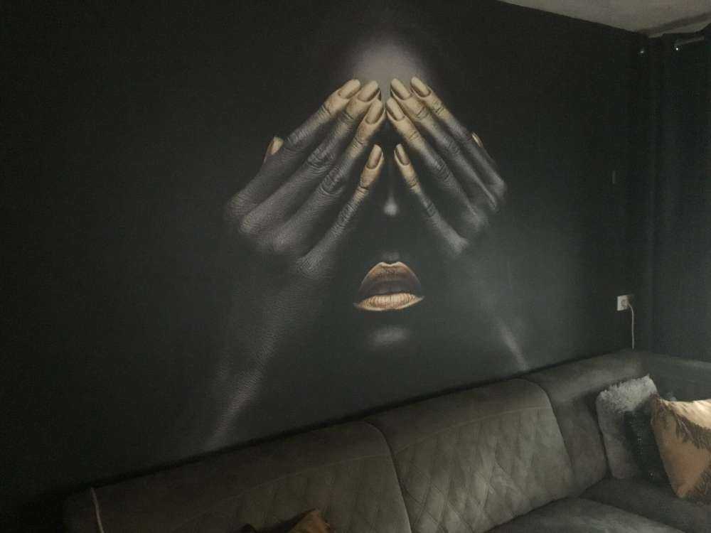 Goldene Nägel
