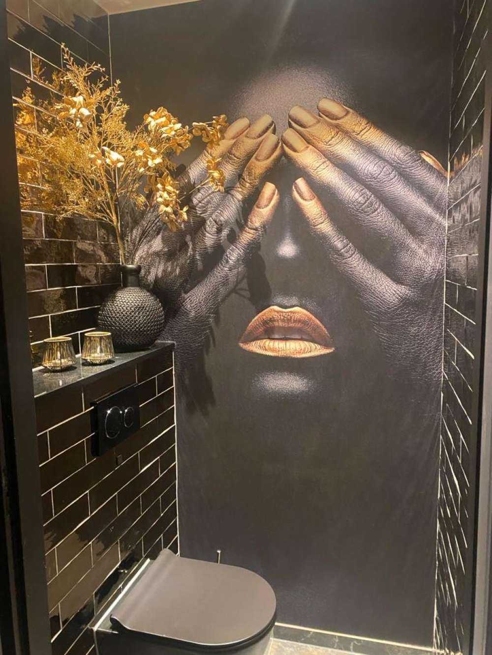 Goldene Nägel
