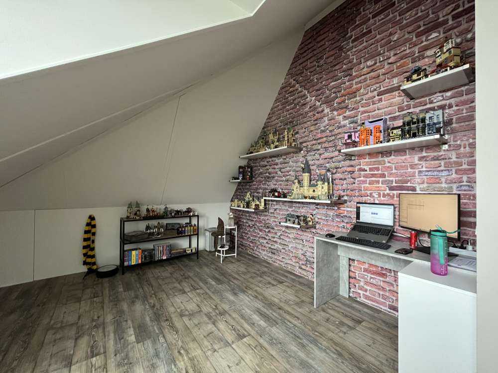 Zerrissene Wand