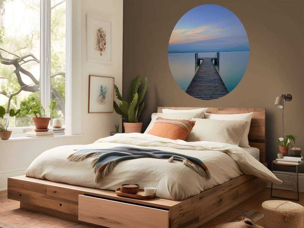 Steg bei Sonnenuntergang