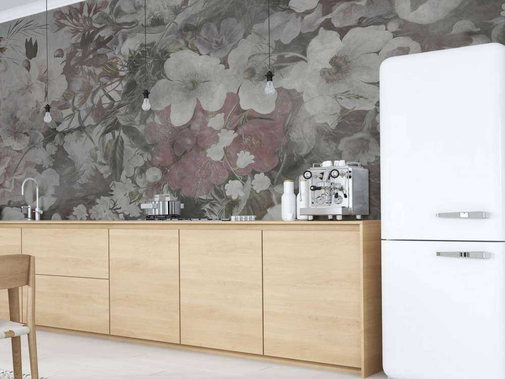 Apfelblüte und Anemonen