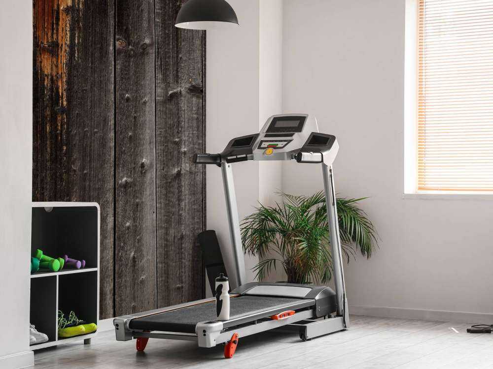 Schwarz gebranntes Holz