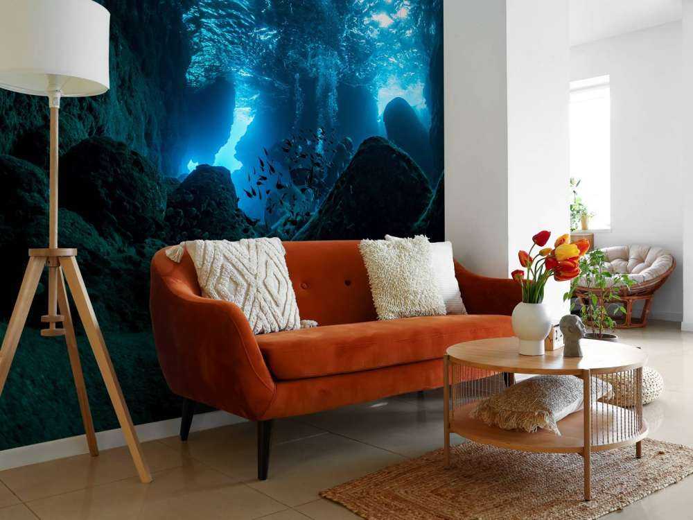 Sonnenstrahlen in Unterwasserhöhle