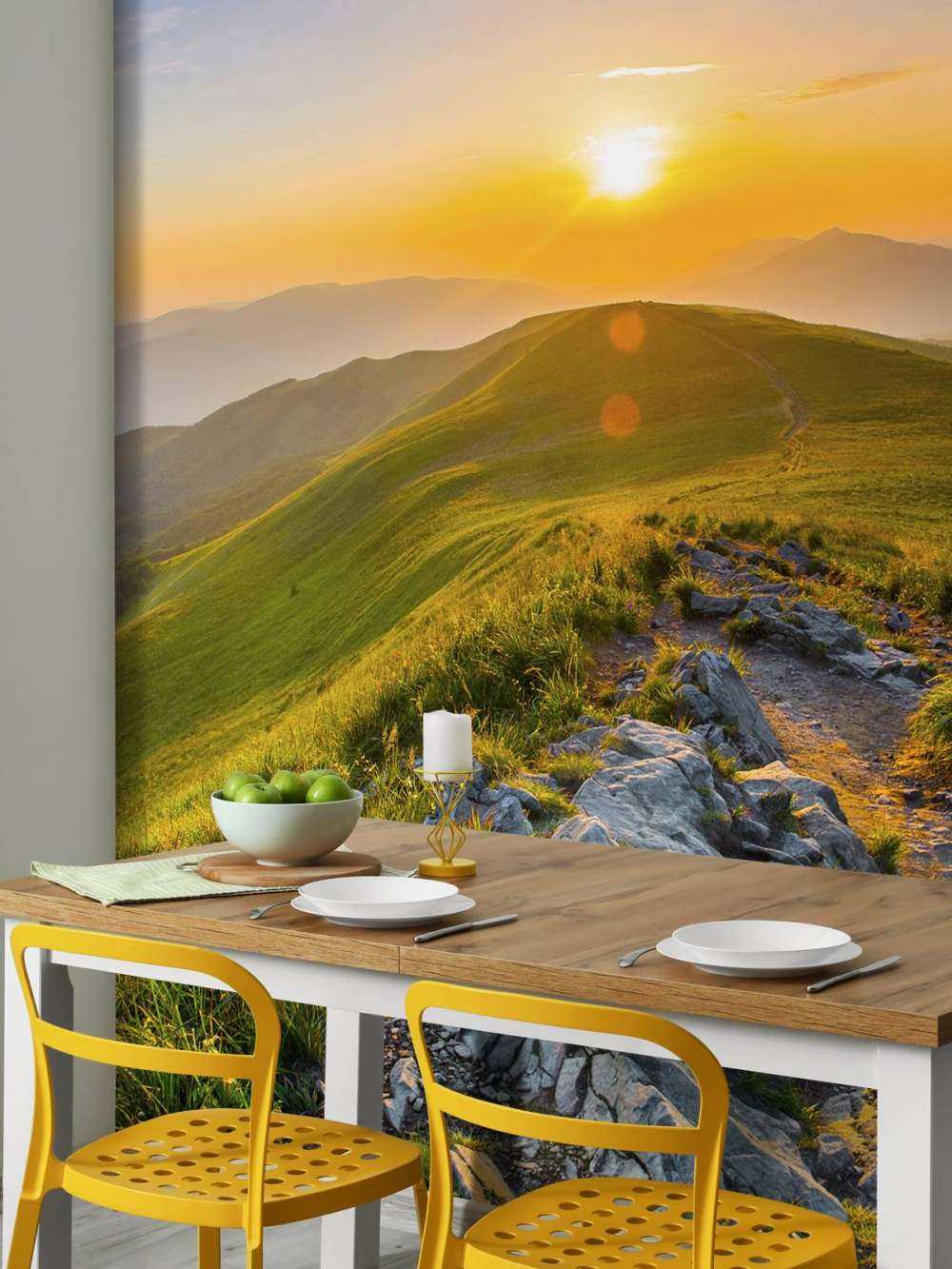 Sonnenuntergang in einer Berglandschaft