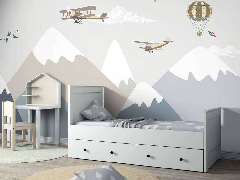 Berge mit Luftballons