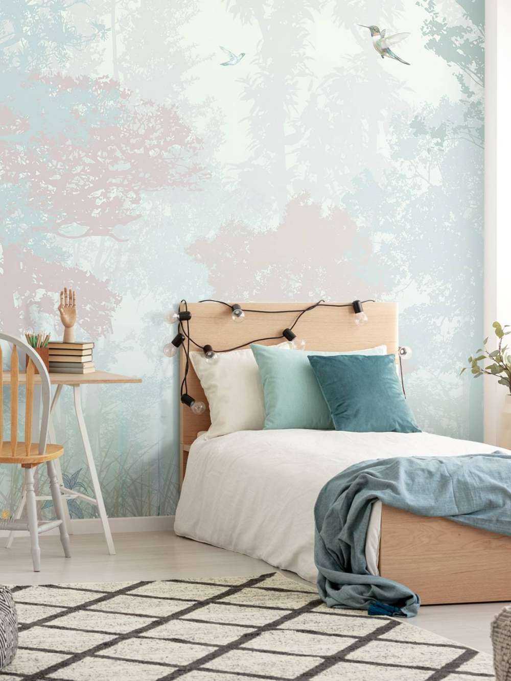 Blauer und rosa Wald