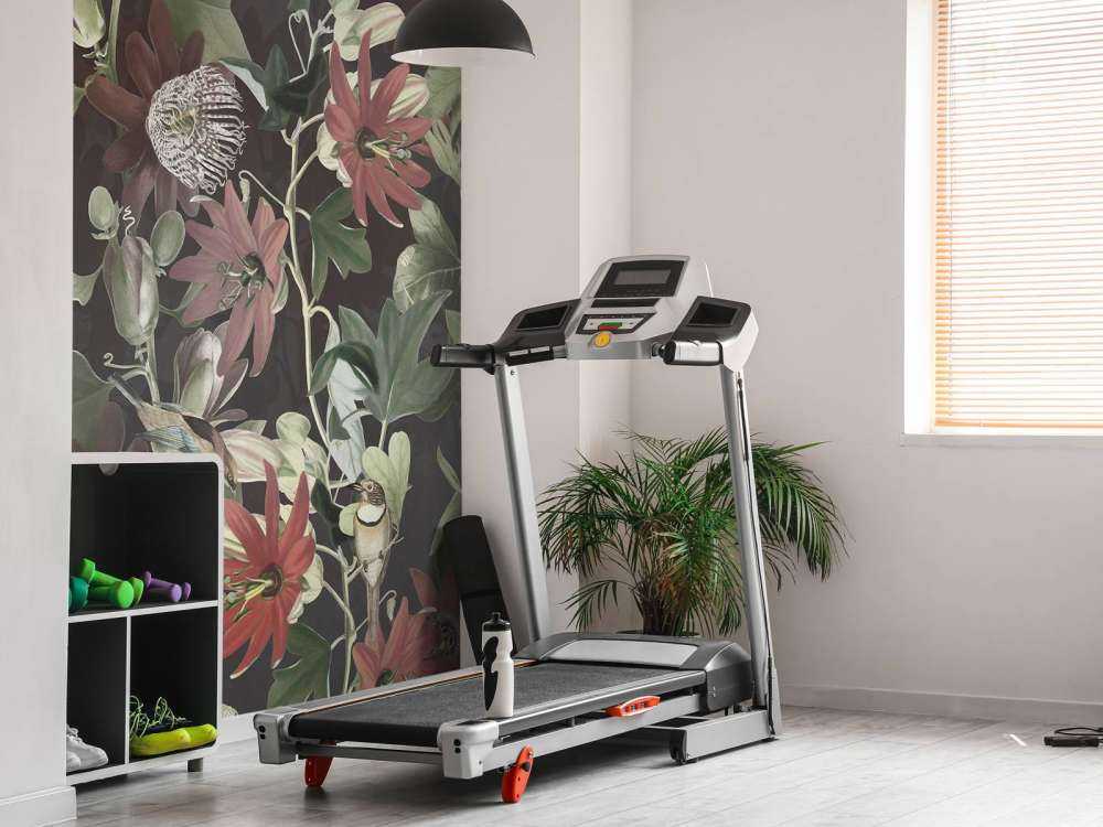 Sieben Vögel im verzauberten Laub - Mitternachtsblüte