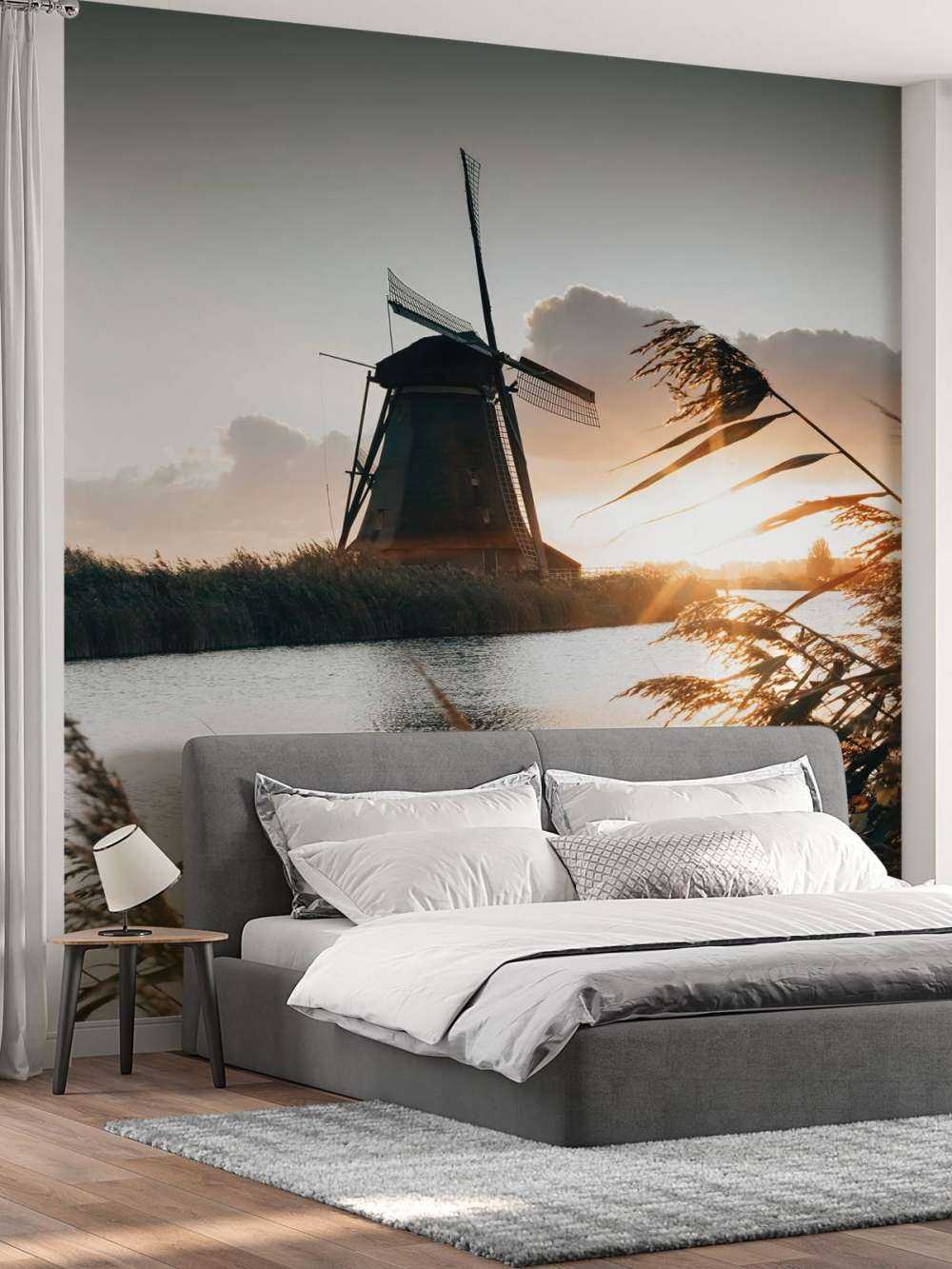 Windmühle bei Sonnenaufgang