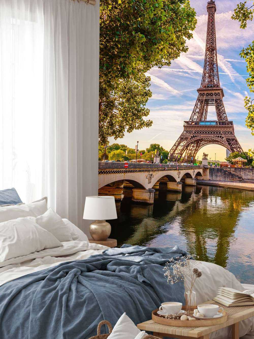 Der Eiffelturm und die Seine