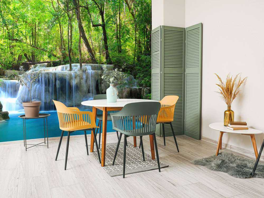 Exotischer Wasserfall