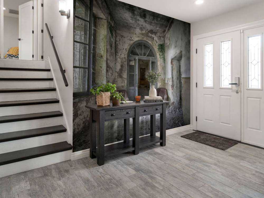 Korridor in verlassenem Haus