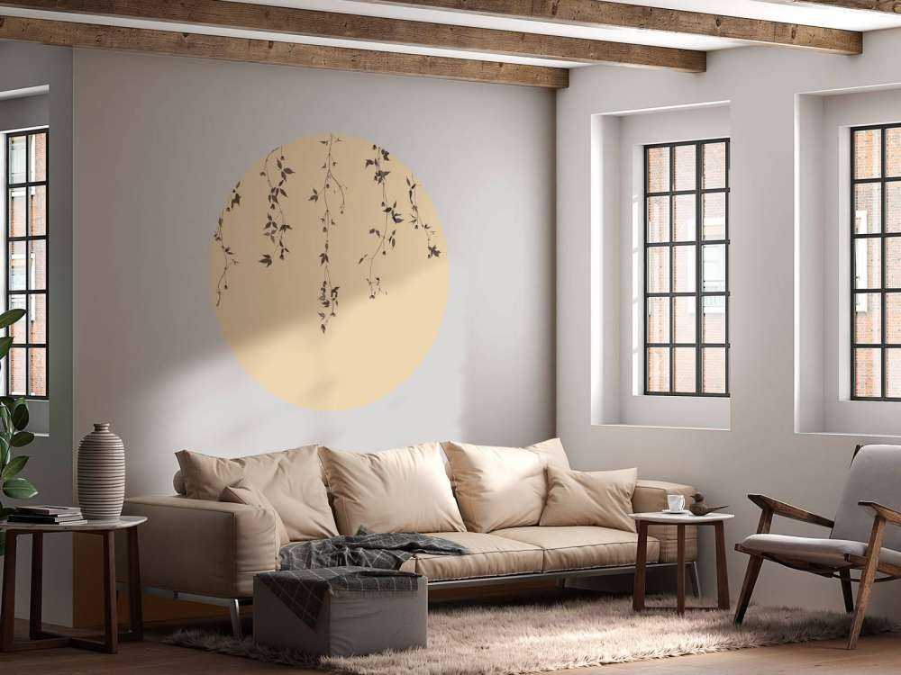 Clematiszweige auf Beige