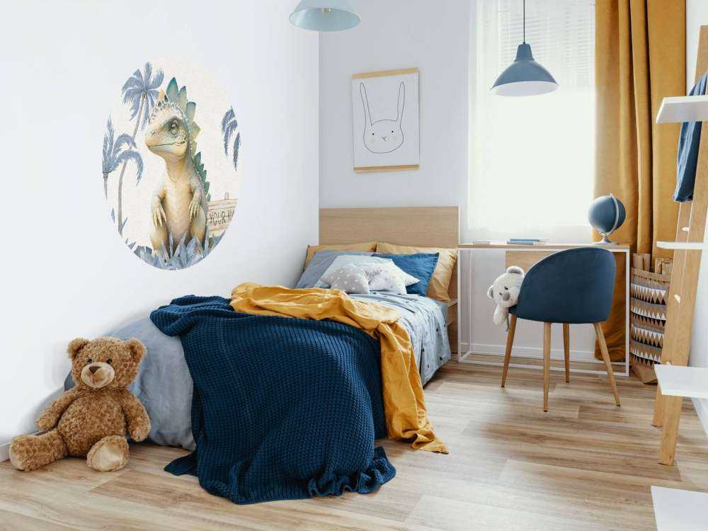 Baby-Stegosaurus im blauen Dschungel