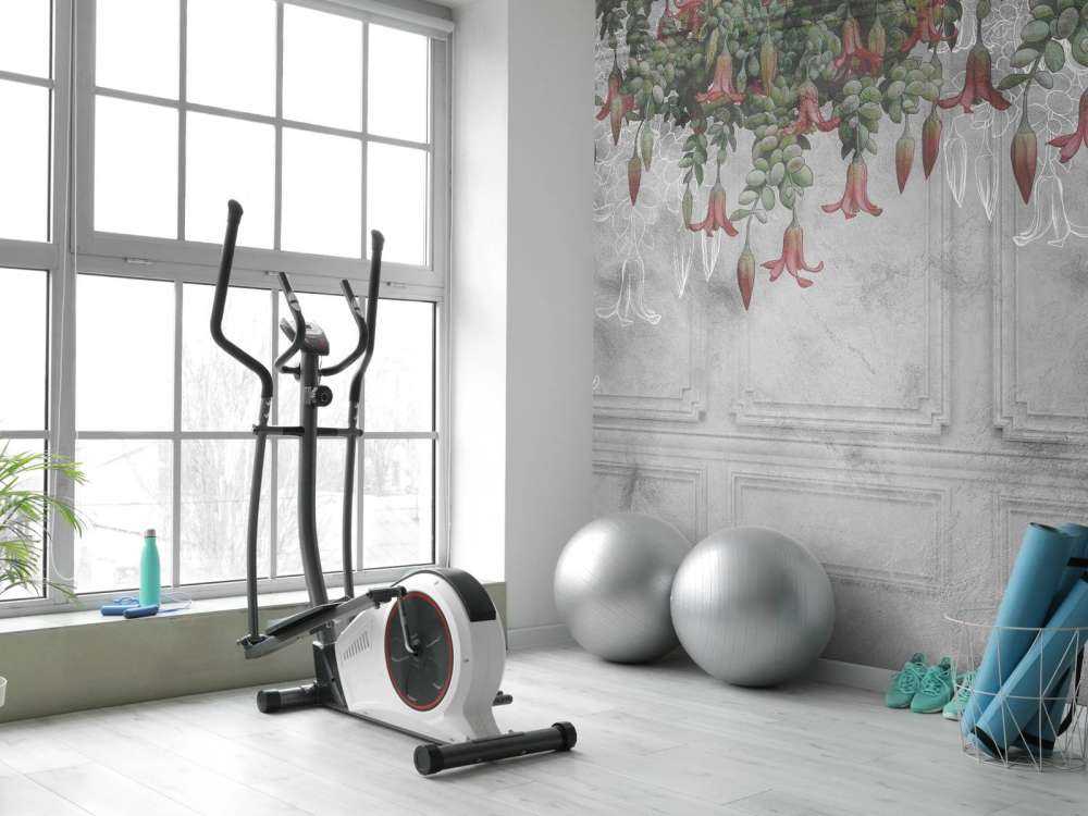 Klassische graue Verkleidung mit Blumen