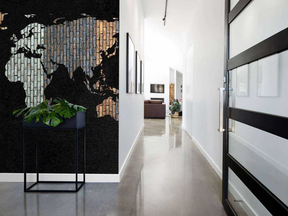 Weltkarte mit vertikalen Steinen