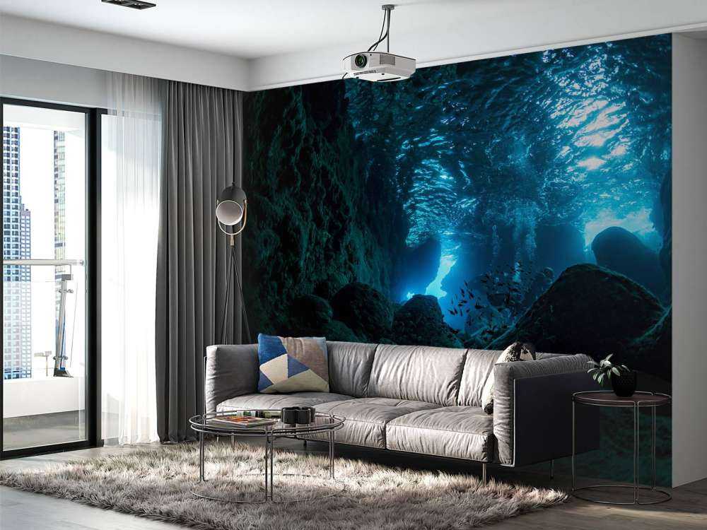 Sonnenstrahlen in Unterwasserhöhle