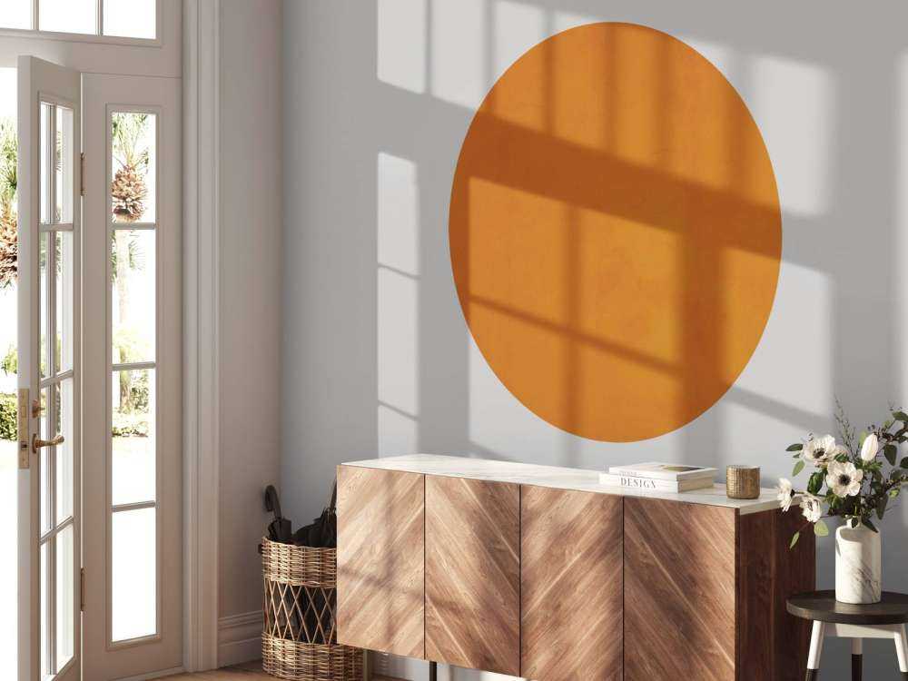 Alter orangefarbener Beton