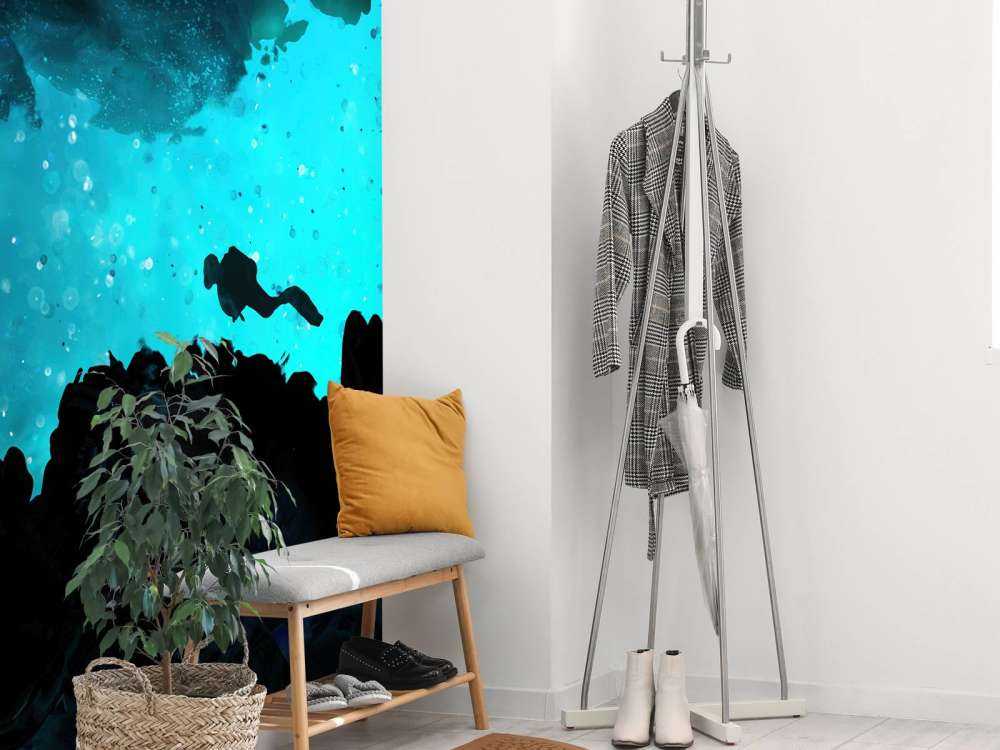 Enge Höhle mit Taucher