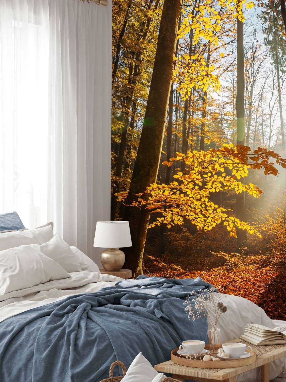 Tapete mit einem herbstlichen Wald
