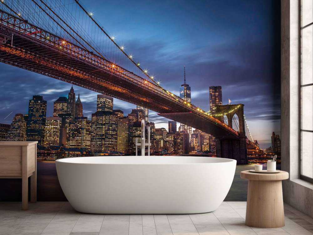 Brooklyn Bridge and lower Manhattan skyline at dusk, New York