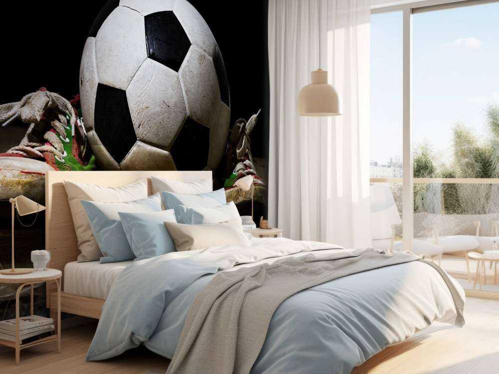 Fußball mit Turnschuhen