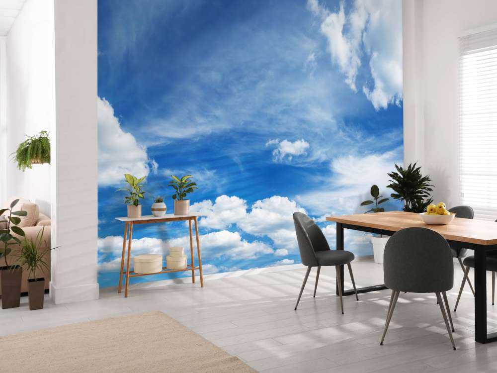 Blauer Himmel mit Wolken