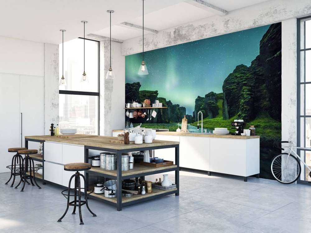 Nordlicht über den Bergen