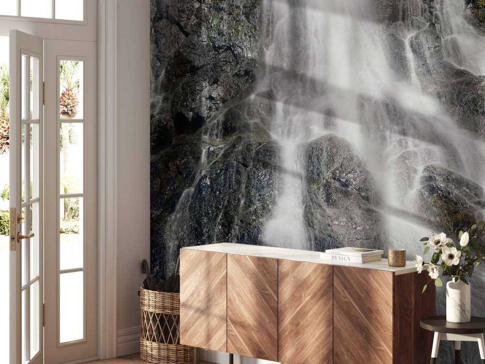 Wasserfall auf Felsen 
