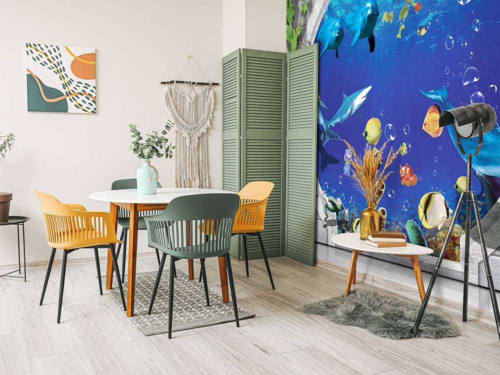 Delphine durch die Wand