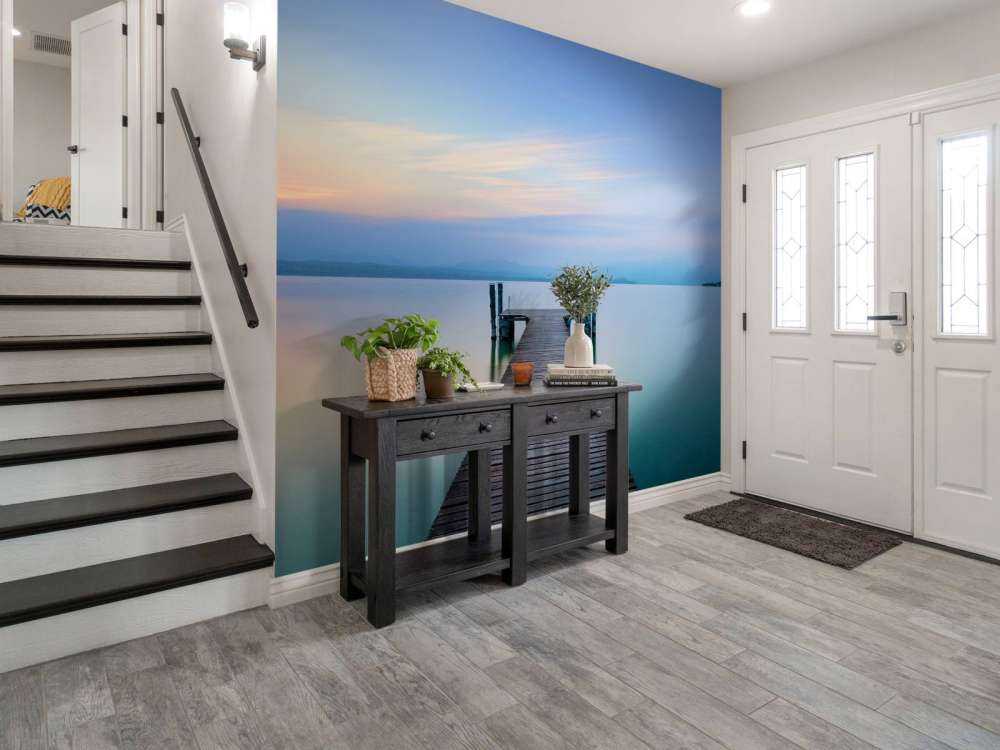 Steg bei Sonnenuntergang