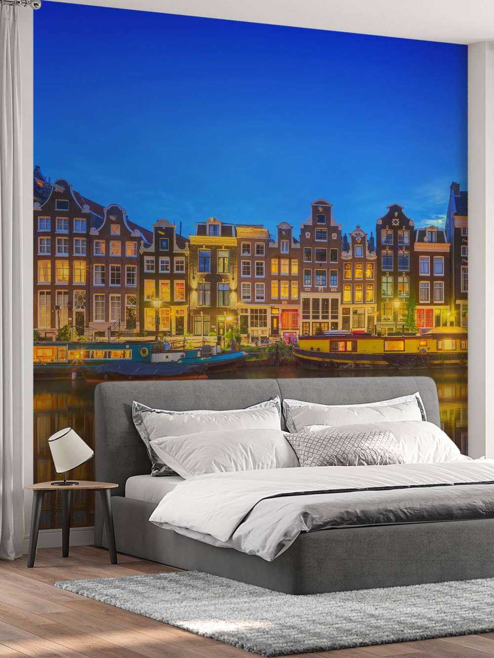 Amsterdamer Kanal am Abend