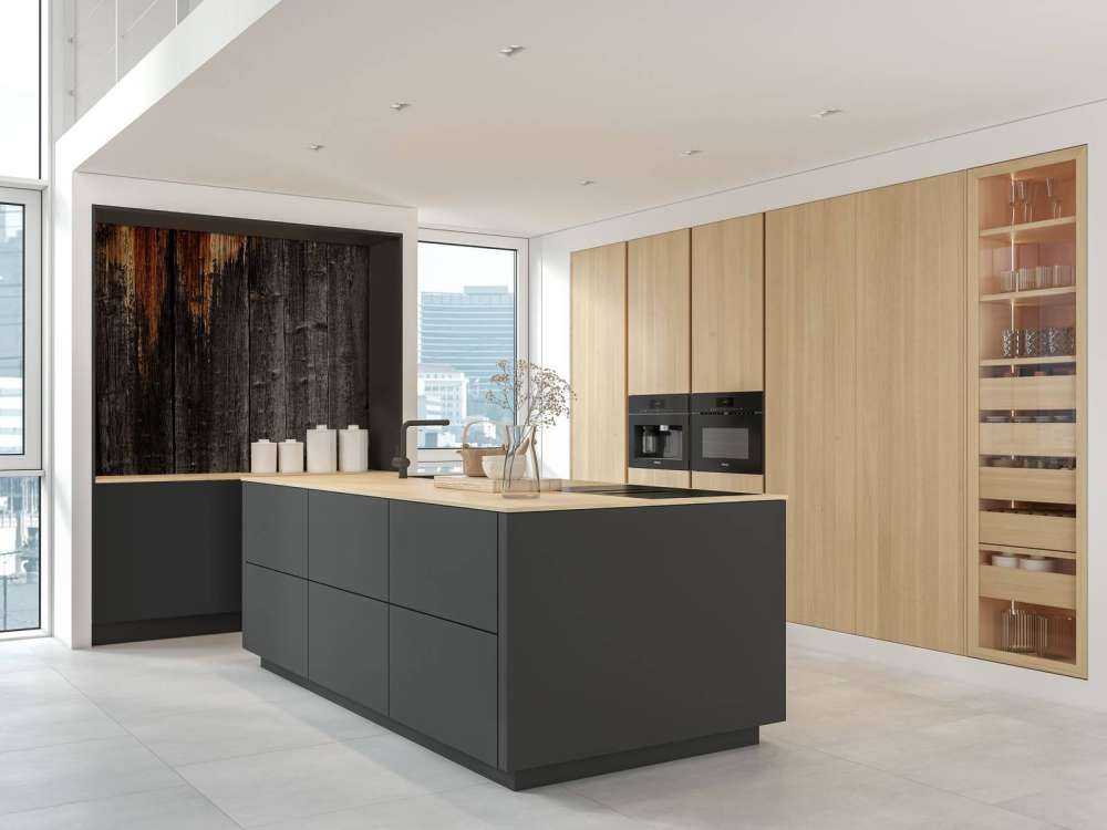 Schwarz gebranntes Holz