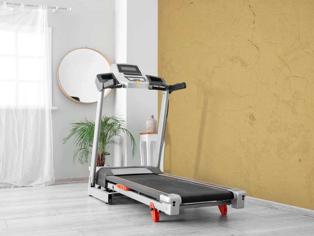 Wand mit gerissener Farbe