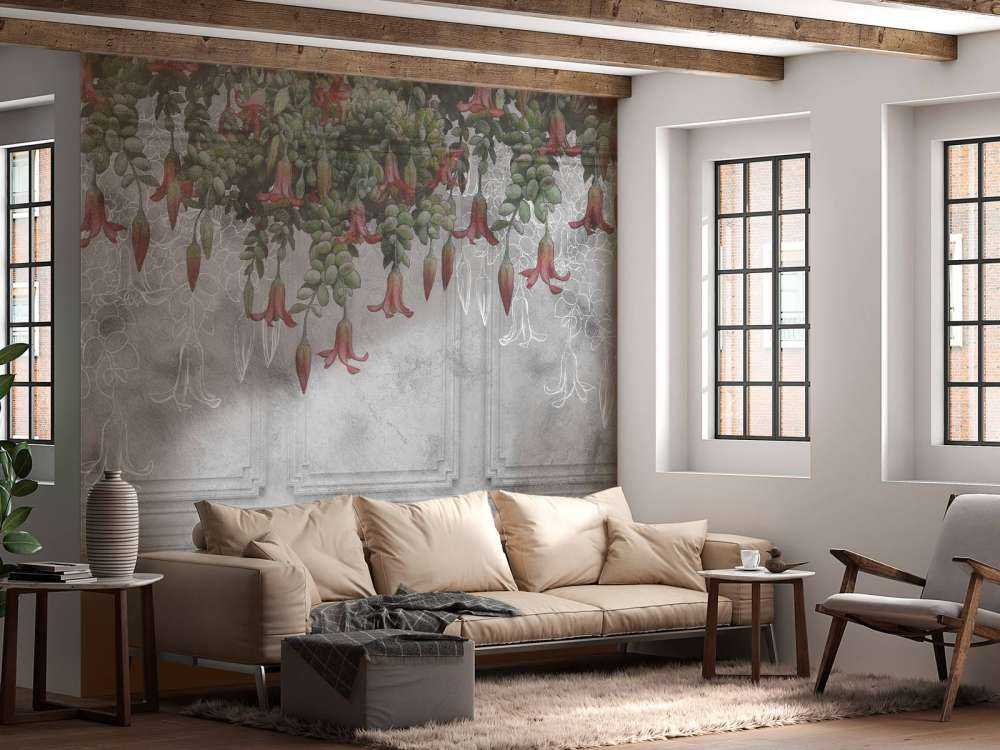 Klassische graue Verkleidung mit Blumen