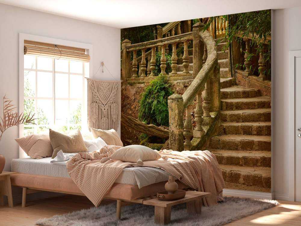 Alte Treppe nach oben