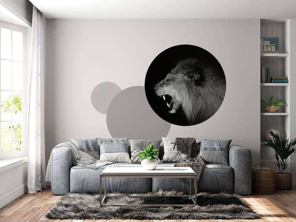 Brüllender Löwe schwarz