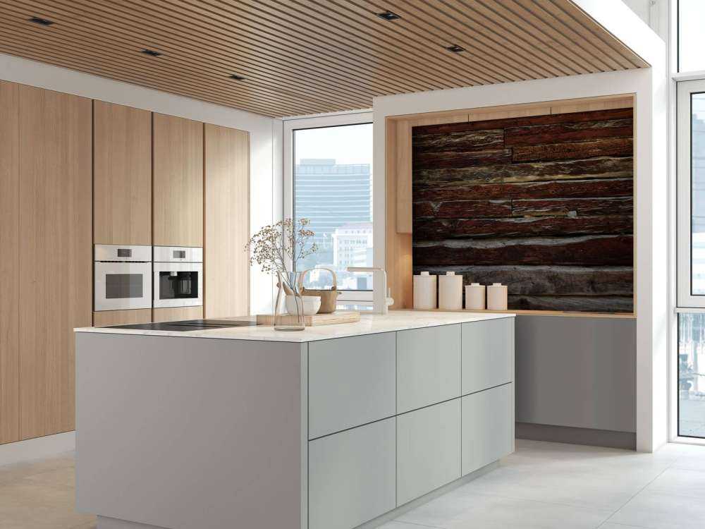 Altes und verwittertes Holz