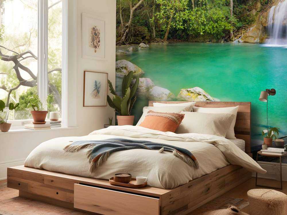 Schöner Wasserfall in Thailand