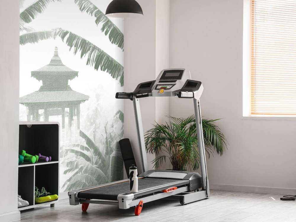 Nebeliger Tempelgarten, grün