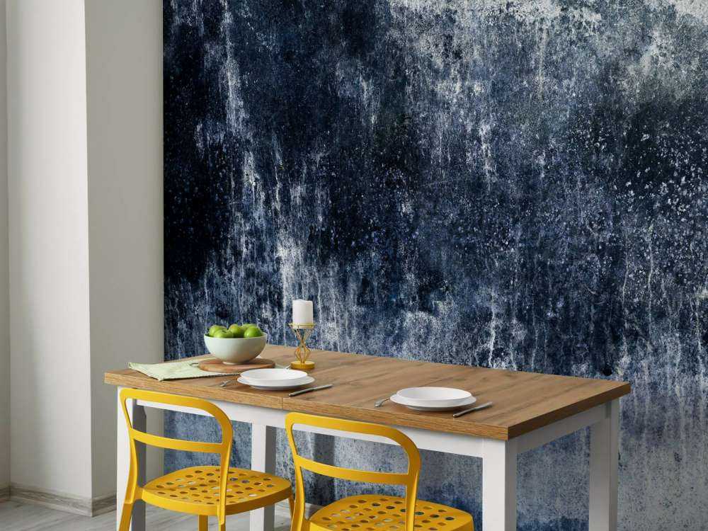 Alte verwitterte blaue Wand