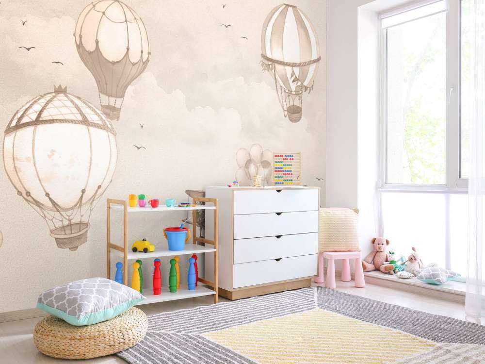 Himmelsballons in Taupe