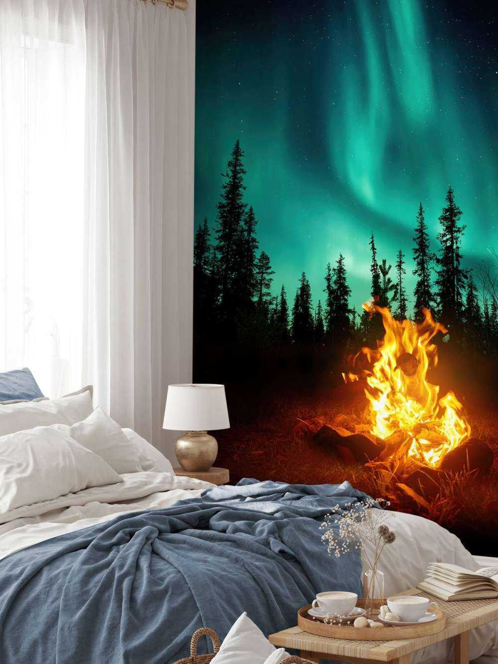 Lagerfeuer unter dem Nordlicht