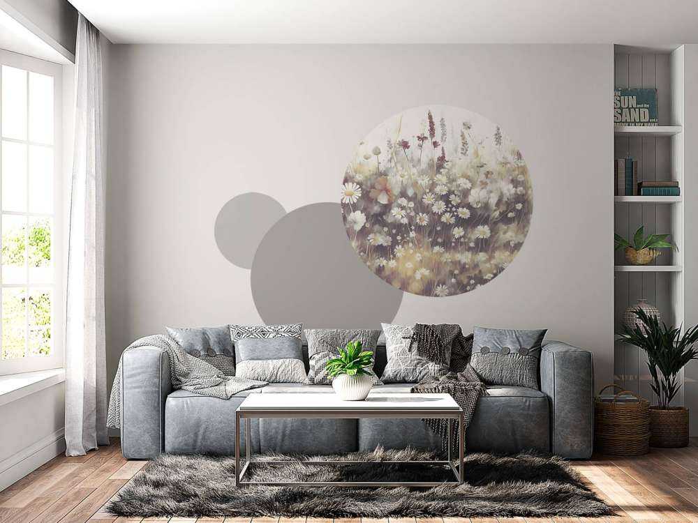 Üppiges Grün des Sommers Goldbraun