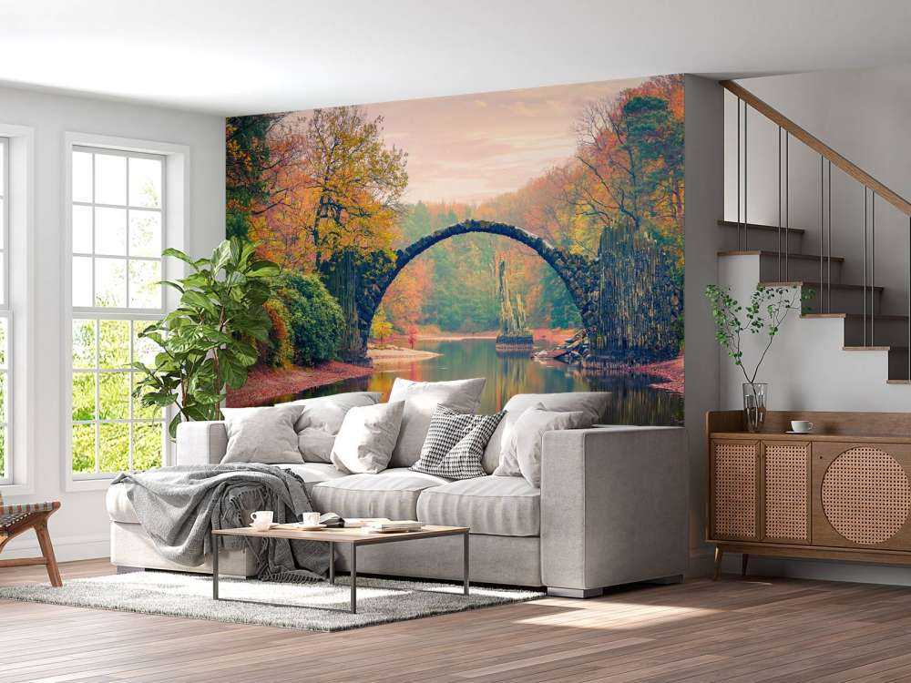 Brücke über den See