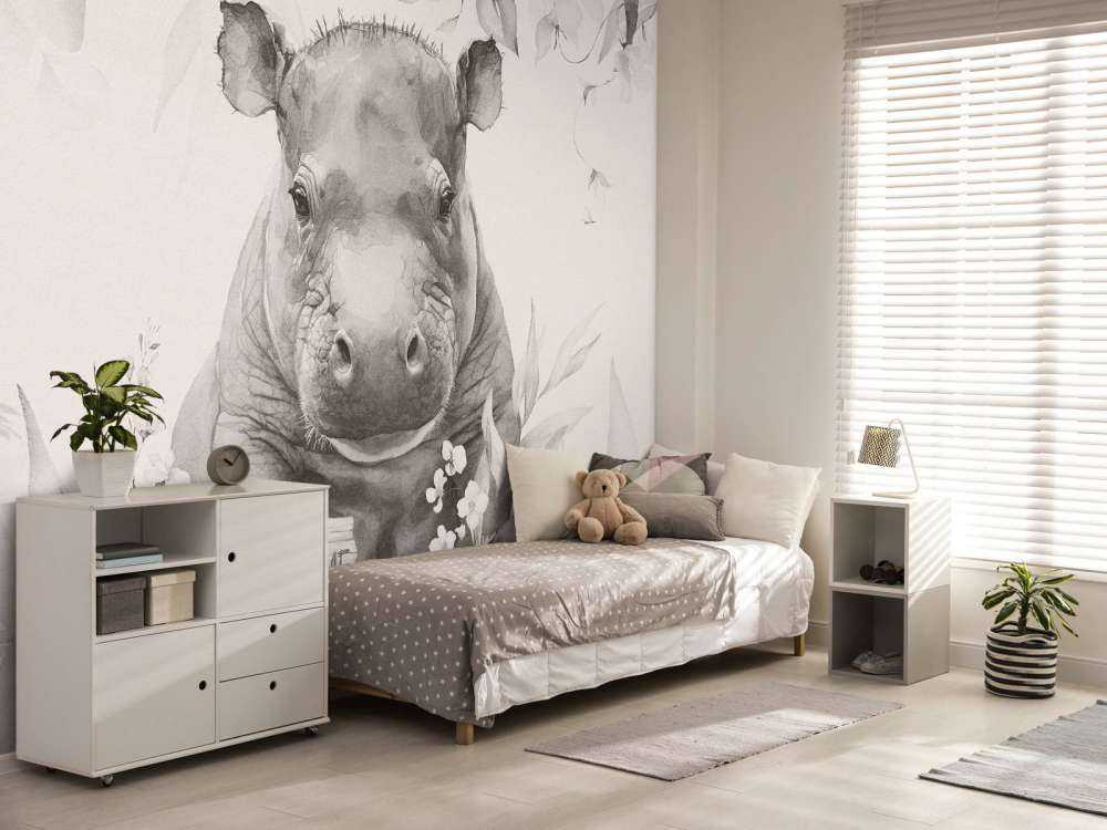 Baby Nilpferd im Dschungel beige